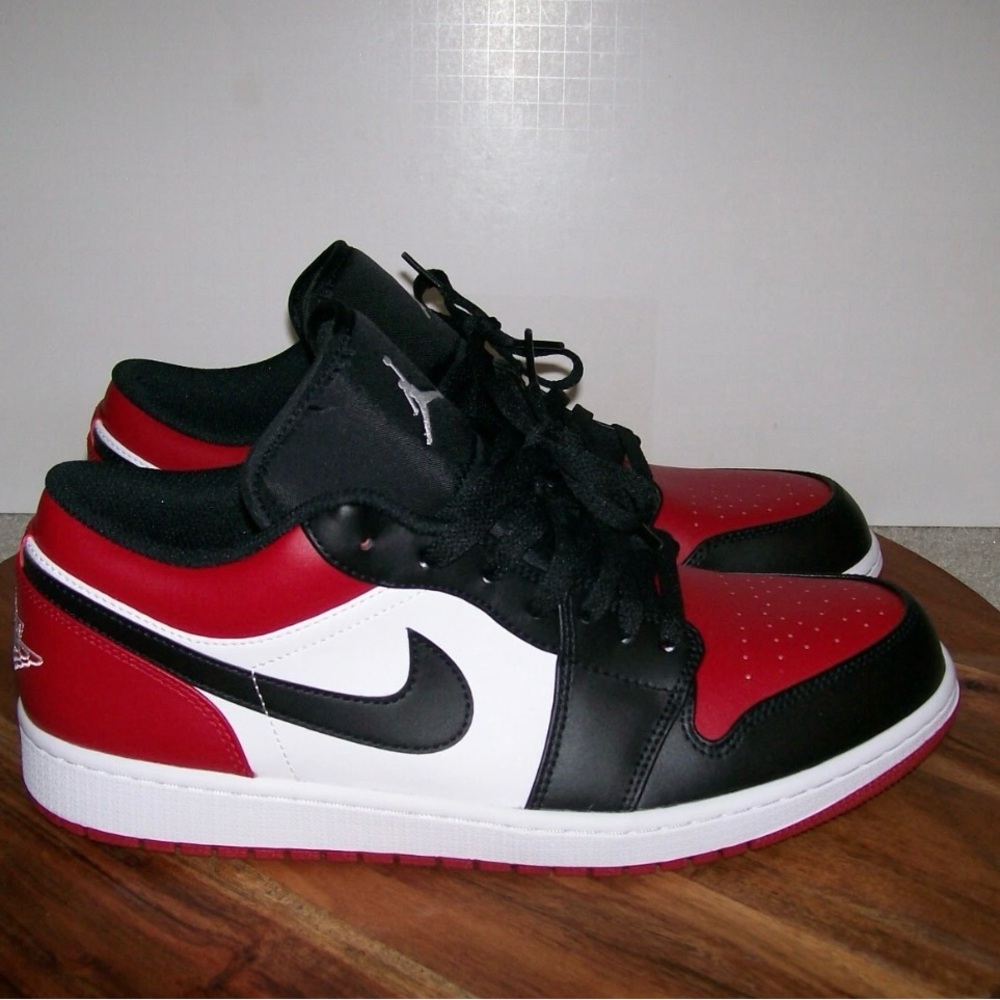 Jordan 1 low bred toe size 13 worn twice